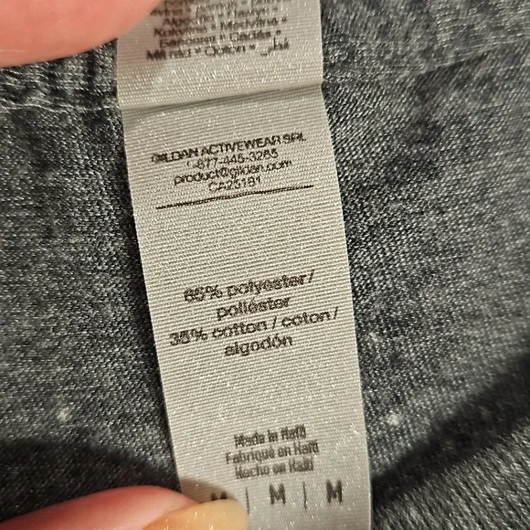 GILDAN 'Peace Love Dogs' multicolor graphic tee gray Medium faux splatter - Picture 5 of 6